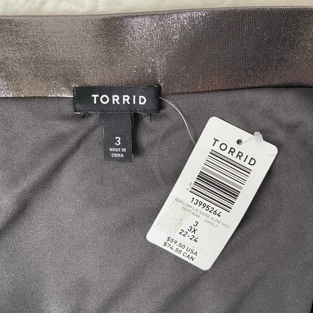 Torrid Metallic Skirt Size 3 (NWT)